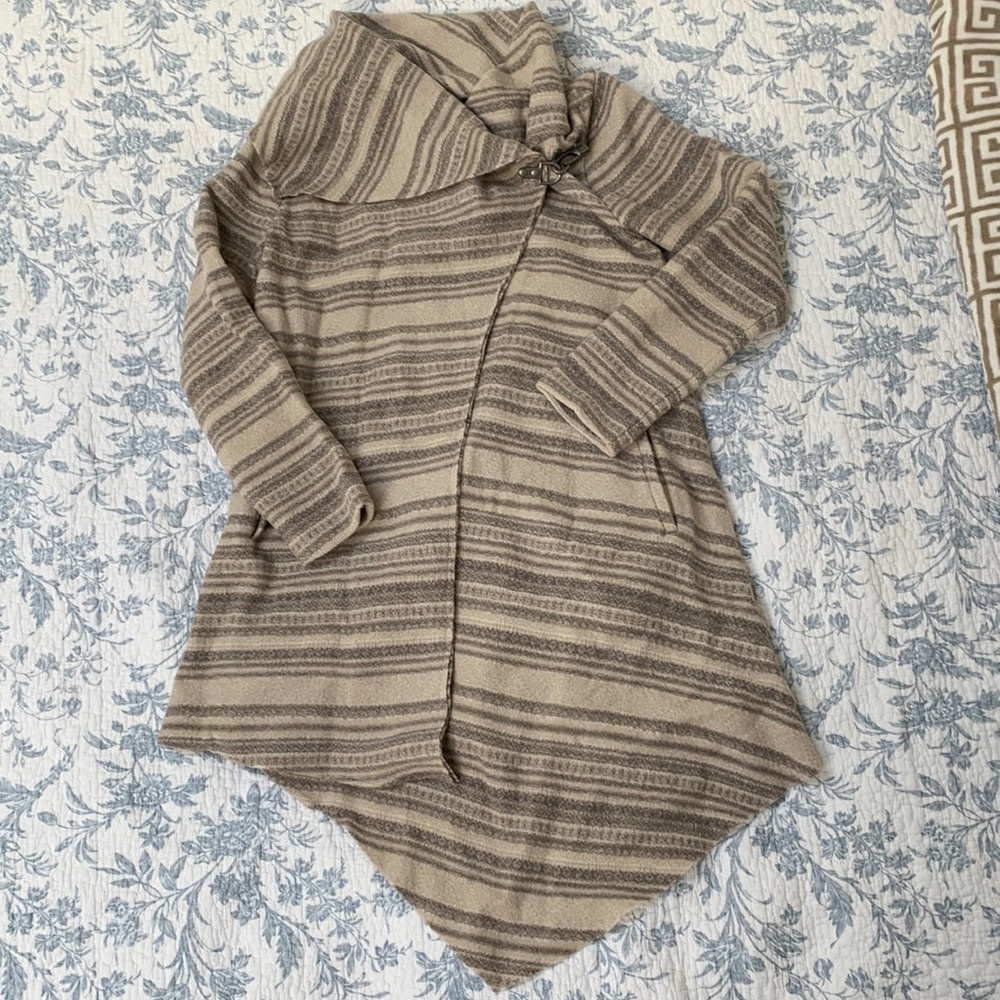 Garnet Hill NWOT Asymmetrical sweater jacket
